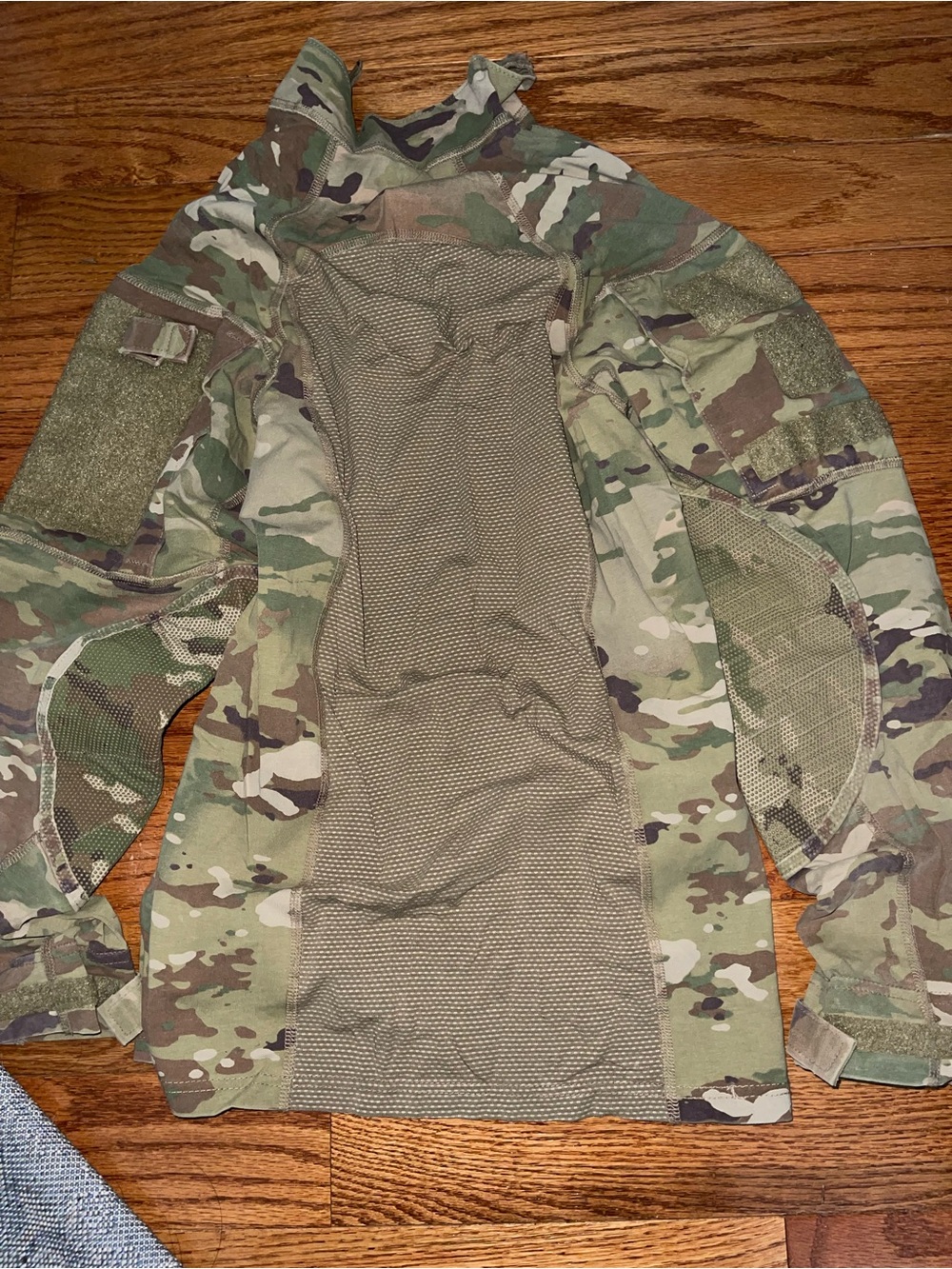 US army OCP combat shirts size medium